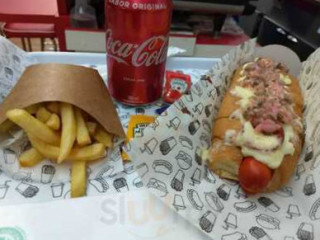 Pippo's Hot Dogs