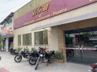 Petts Gril