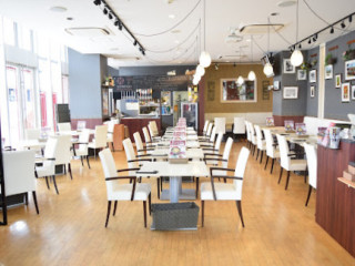 Bistro Place