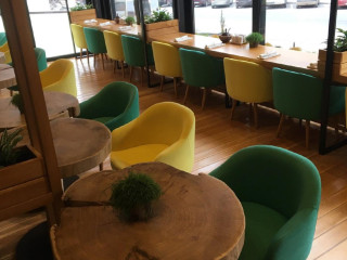 Green Food Cafe