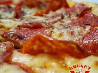 Brunos Pizza