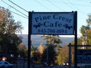 Pine Crest Cafe