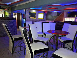 Talex Inn Pub Car Wash