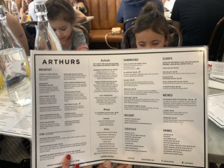 Arthur's Nosh Bar