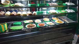 Damith Food Center