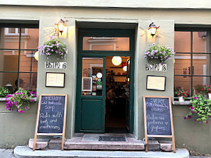 Bistro 18