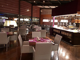 Spagos Restaurant Bar Lounge