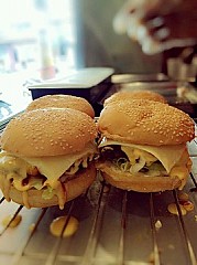 KOKIKZ FLAME GRILLED BURGER