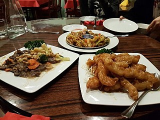 Kiem Bo Chinese and Thai Restaurant