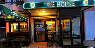 The House Pub