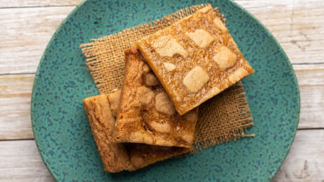 Caramel Blondies (3 Pieces)