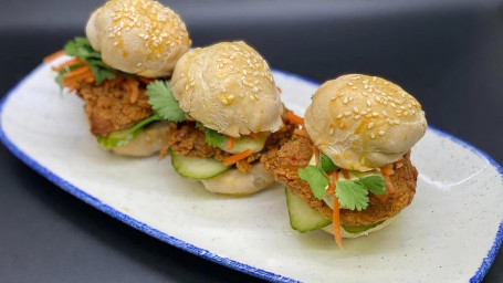 Bahn Mi Fried Chicken Sliders