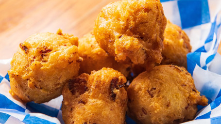 Clam Cakes (Half Dozen)