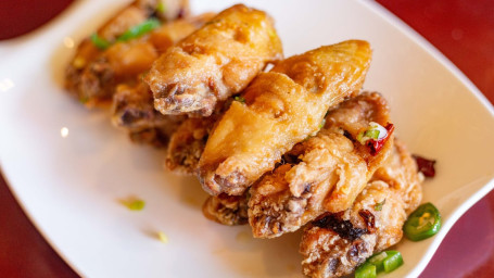 927. Salt Pepper Chicken Wings (12)