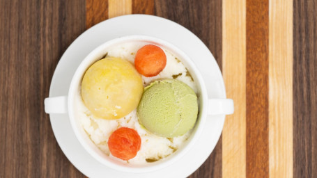 A6. Durian In Vanilla Snow With Vanilla Or Green Tea Ice Cream