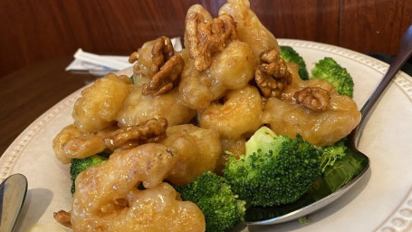 P9. Honey Walnut Shrimp