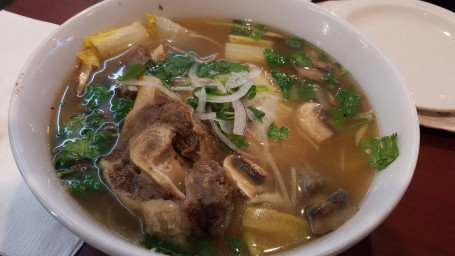 27. Special Oxtail Soup Rice Noodles With Cabbage Mushroom Peanuts