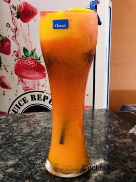 Mixed Fruit Juice Cocktail