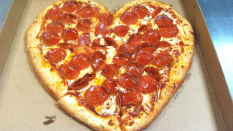 Valentine Special: Large Heart Shaped Pizza 1 Topping