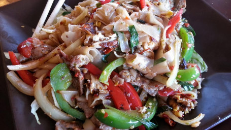43. Spicy Noodle Pad Kee Moa
