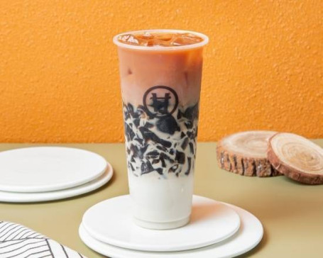 Nèn Xiān Cǎo Xiān Nǎi Chá Fresh Milk Tea With Grass Jelly