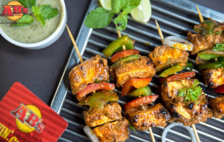 Mirch Masala Paneer Tikka [6 Pcs]