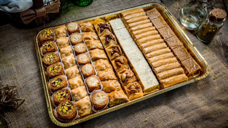 Full Mix Pastry Tray