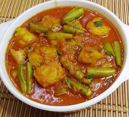 Alu Patal Curry