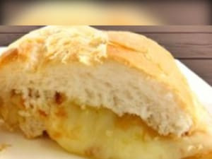 Pão Francês Com Queijo Coalho