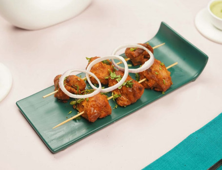 Chicken Tikka Kabab [6 Pieces]