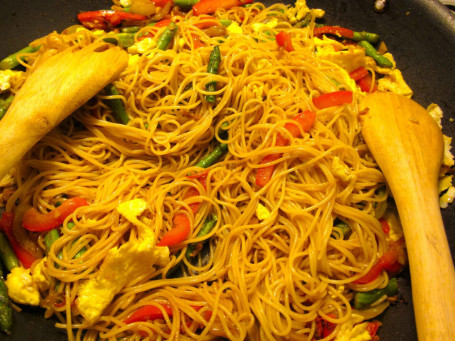 Mutton Makkan Fried Noodles