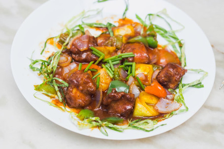 Manchurian Chicken Half 5 Cubes Boneless