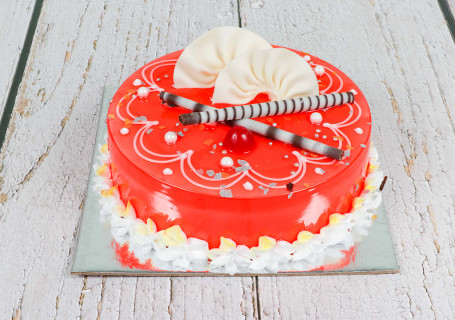 Enchanting Strawberry Cake