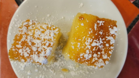 Mini Lemon Cake Bites