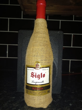 Siglo Tinto Red Wine