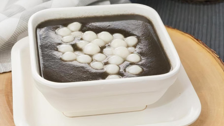 H1. Black Sesame Paste Soup With Rice Ball