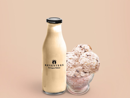 Shake De Sorvete Misturado Com Creme De Cookies