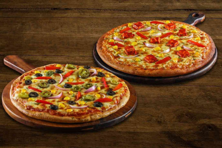 Combinação De Duas Pizzas Médias Especiais Com Vegetais.