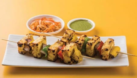 Paneer Garlic Tikka 8 Pcs)