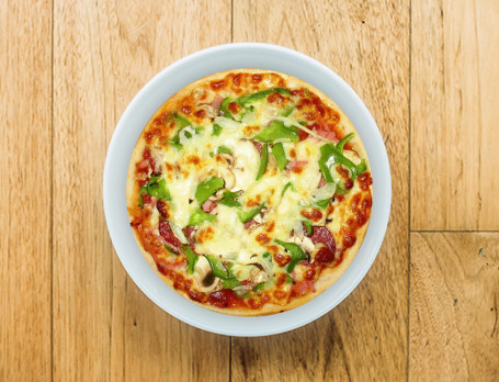 Small Onion Capsicum Pizza