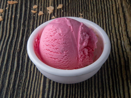 Strawberry Ice Cream (1 Ltr)
