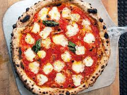 Margherita With Basil 10 Inch