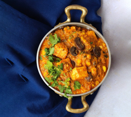 Paneer Mushroom Mixed Masala