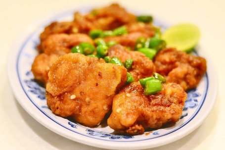 Fried Chilli Chicken With Bone Dry (6 Pcs)