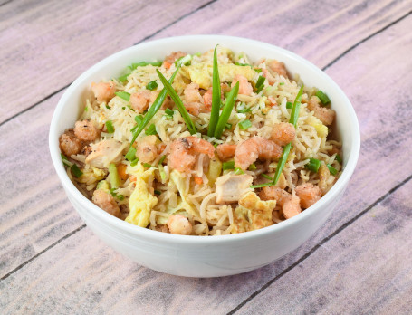 Mixed Classic Chinese Fried Rice (Egg+Chicken+Prawn)
