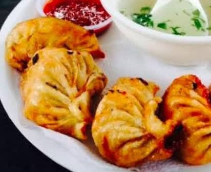 Chicken Deep Fried Momos 6 Pcs)