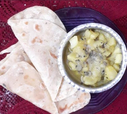 Sattu Paratha With Alumethi Curry