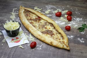 Pidé De Carne Com Mussarela Pizza Turca