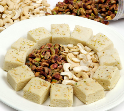 Kajupesta Sandesh (4 Pcs)