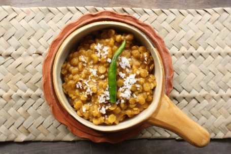 Cholar Dal (With Narkel And Kishmish)